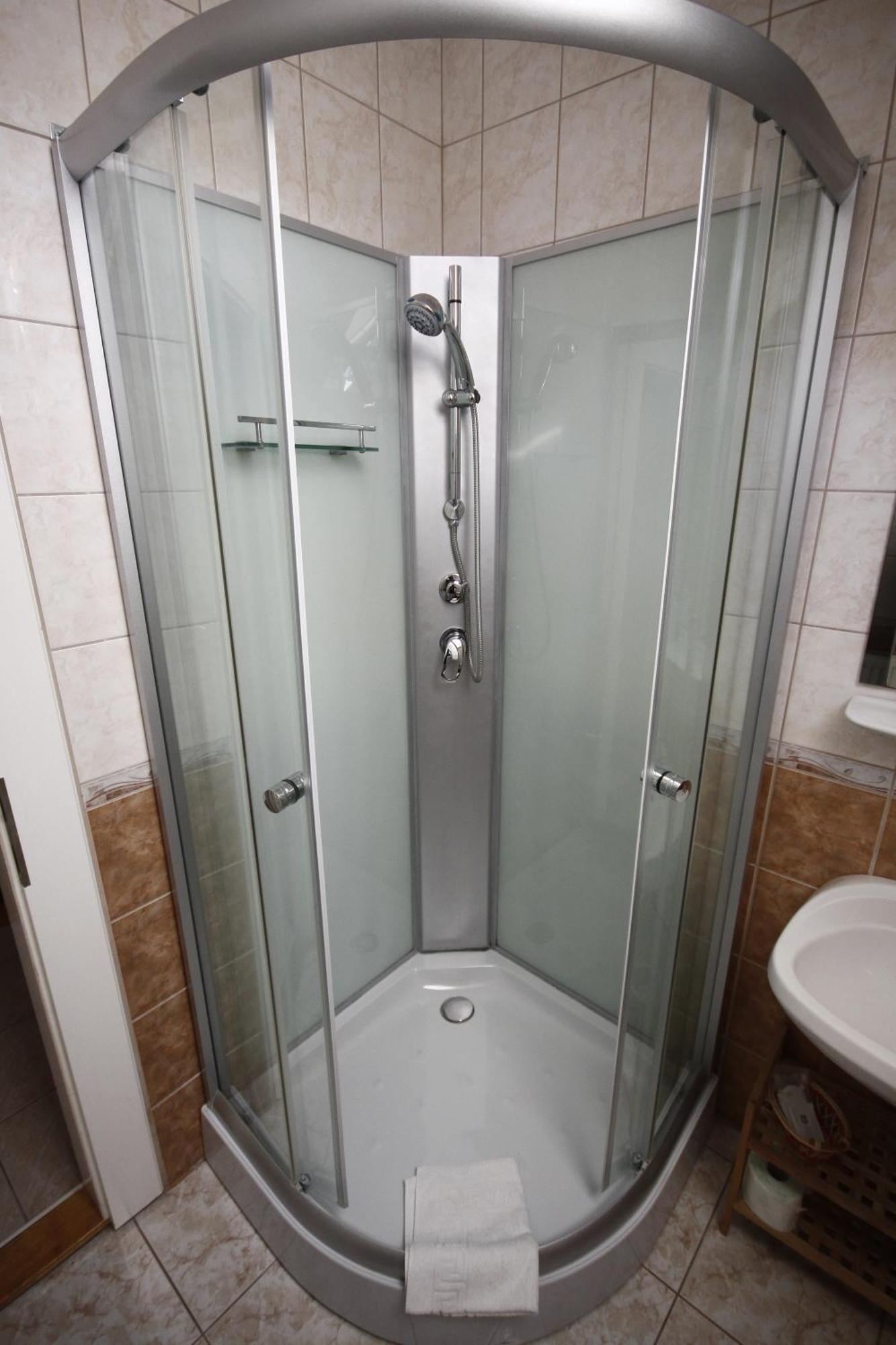 Hotel Parti Panzió Tata Habitación foto